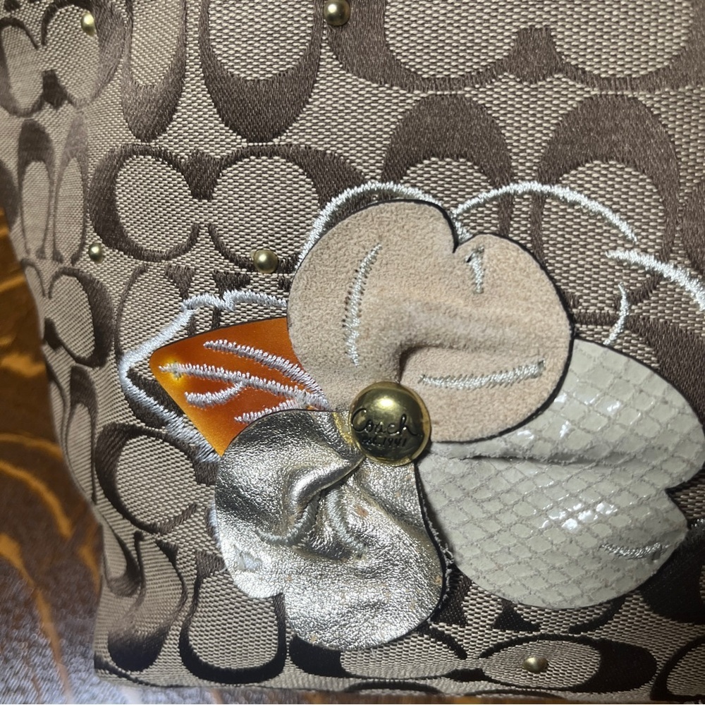 Coach Bleeker Signature Floral and Gold Tote Bag - Picture 5 of 14